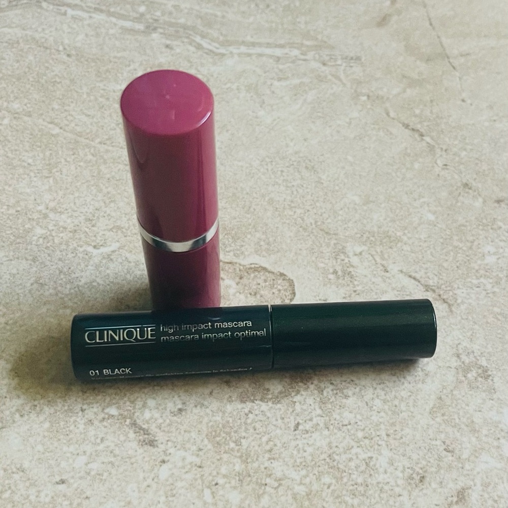 NWT- Clinique bundle:High Impact Mascara - Black & lipstick: color 14 Plump Pop